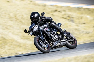 Triumph Street Triple 800 S, R und RS 2017 Triumph Street Triple 800 S, R und RS 2017