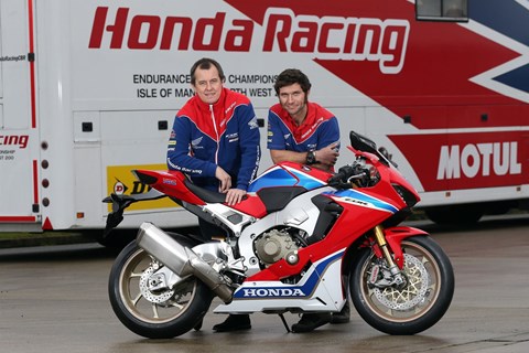 John McGuinness und Guy Martin im Honda Racing Dream-Team