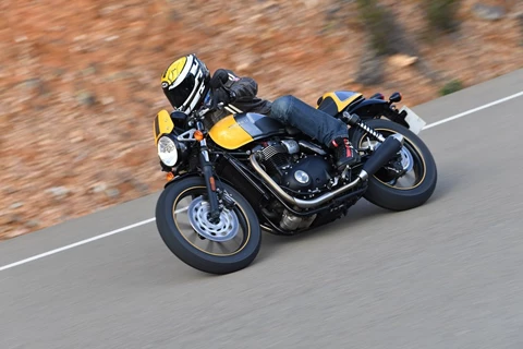Triumph Street Cup & Street Scrambler Test 2017 Triumph Street Cup & Street Scrambler Test 2017