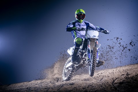 METZELER Fahrtests mit dem MC 360