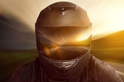 Delticom AG / MotorradreifenDirekt.at: Aktion „Offenes Visier“