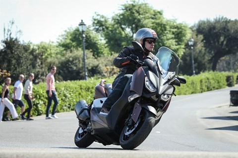 Yamaha X-MAX 300 Test 2017