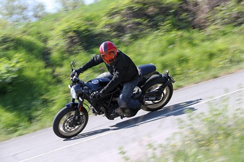 Ducati Scrambler Cafe Racer Test 2017