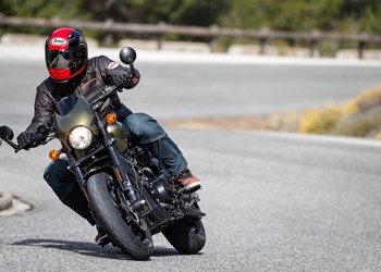 Harley Davidson Street Rod 2017 Test