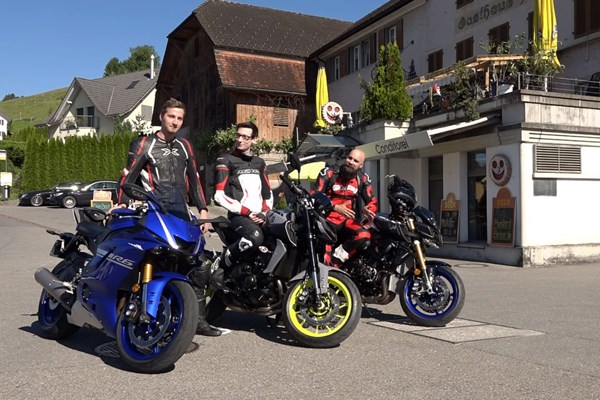 Yamaha YZF-R6, MT-09 und MT-10 SP 2017 im Vergleich Yamaha YZF-R6, MT-09 und MT-10 SP 2017 im Vergleich