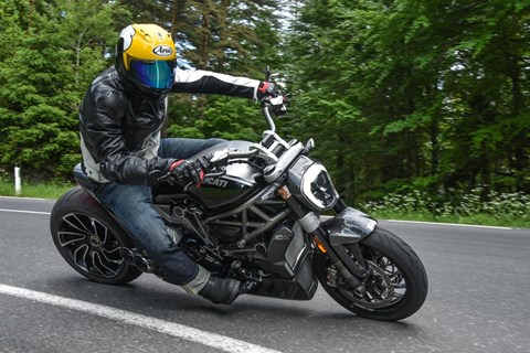 Ilmberger Carbon 2017 - Ducati XDiavel S