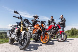 Vergleich: BMW G 310 R vs. Honda CB 500 F vs. KTM 390 Duke Vergleich: BMW G 310 R vs. Honda CB 500 F vs. KTM 390 Duke
