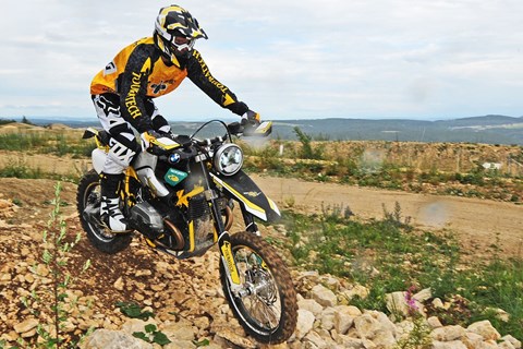 Metzeler & Touratech bei den Red Bull Romanics