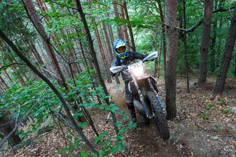 Lars Enöckl als Achter im Ziel der „Red Bull Romaniacs“