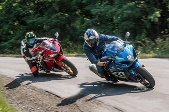 Honda CBR1000RR Fireblade SP vs. Suzuki GSX-R 1000 Test 2017 Honda CBR1000RR Fireblade SP vs. Suzuki GSX-R 1000 Test 2017