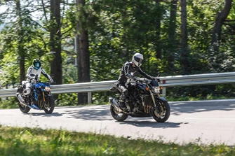 Suzuki GSX-S 750 vs. GSR 750 Test 2017 Suzuki GSX-S 750 vs. GSR 750 Test 2017