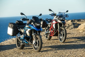 Protektion für den GS-Scheinwerfer von Wunderlich Protektion für den GS-Scheinwerfer von Wunderlich