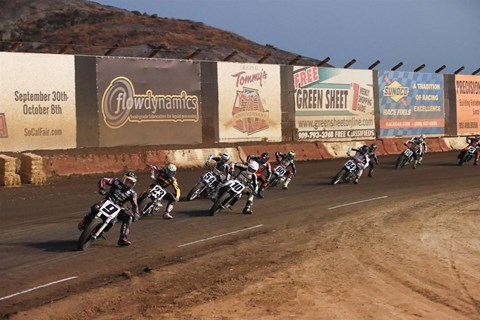 Champion Jared Mees siegt zusammen mit Indian beim Finale der AFT