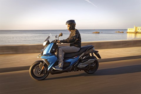 BMW C 400 X Roller 2018