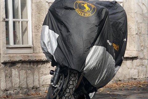 Mit MotorradreifenDirekt.at das Bike winterfest machen