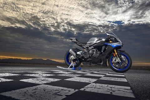 Yamaha R1 und R1M 2018 Yamaha R1 und R1M 2018