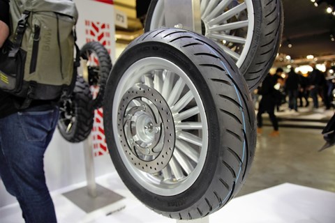 Mitas Rollerreifen: Touring Force-SC