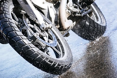 Metzeler Karoo Extreme und Street / Roadtec 01 Diagonal