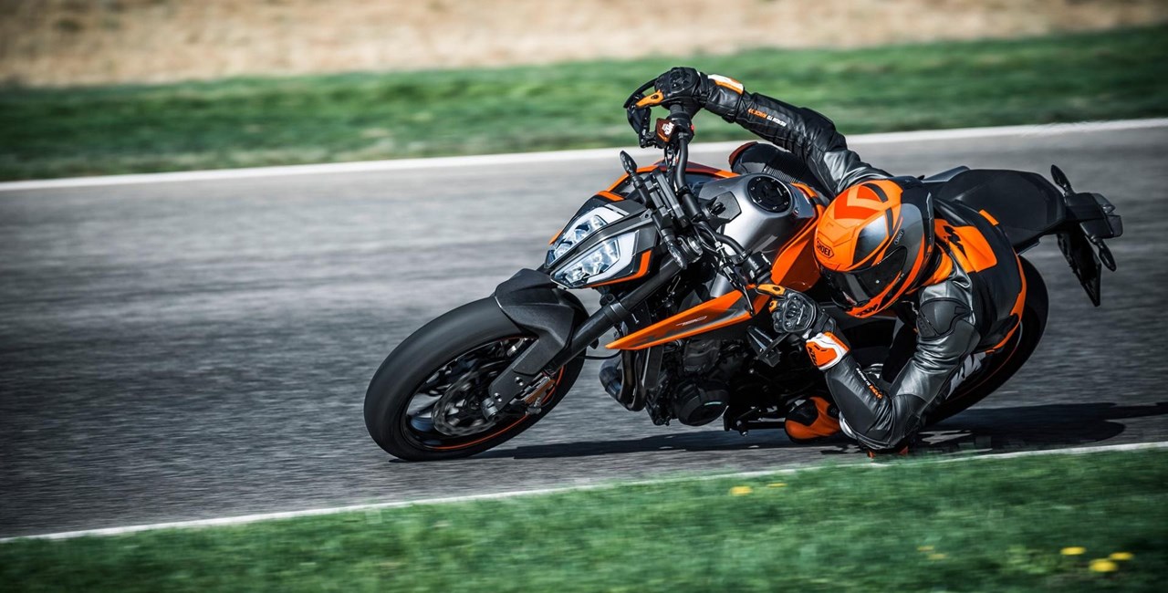 KTM 790 Duke in der 1000PS Live-Motorradtalkshow!