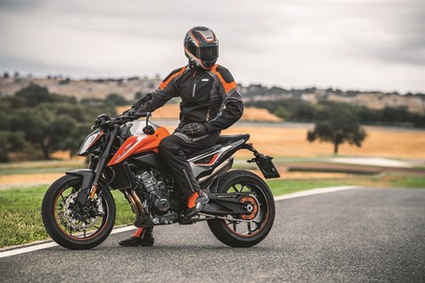 KTM 790 Duke ab sofort erhältlich
