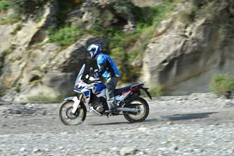 Metzeler Karoo Street Test 2018 Metzeler Karoo Street Test 2018