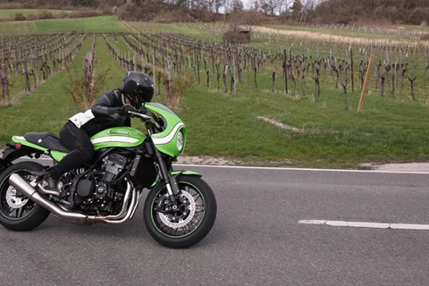 Test der neuen Kawasaki Z900RS Cafe Test der neuen Kawasaki Z900RS Cafe
