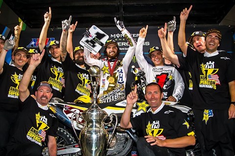 Vierter Supercross WM-Titel in Folge für MOTOREX