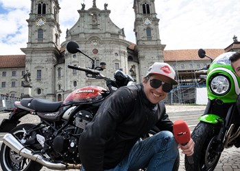 Kawasaki Z900RS vs. Z900RS Cafe Kawasaki Z900RS vs. Z900RS Cafe