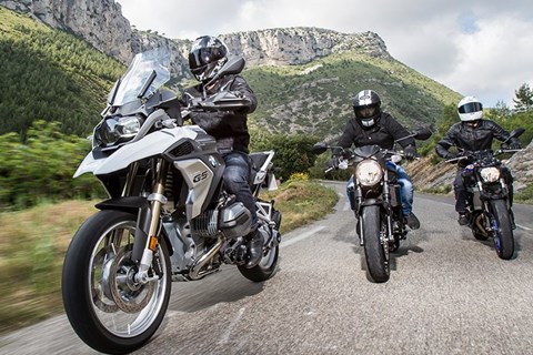 MICHELIN Road 5 und MICHELIN Power RS im Rampenlicht MICHELIN Road 5 und MICHELIN Power RS im Rampenlicht