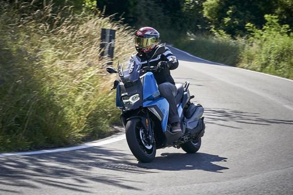 BMW C 400 X 2018 Test