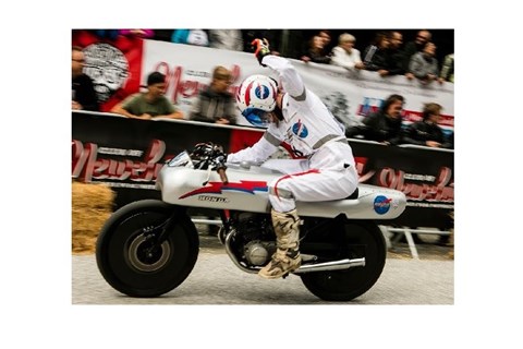 Team  „Nolan 72“ gewinnt beim „Rokker Race“