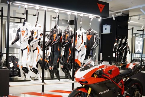 Dainese & AGV eröffnen ersten Store in Wien