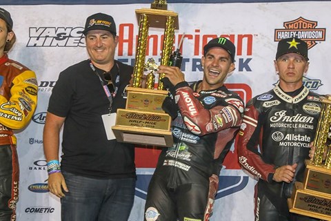 Indian gewinnt American Flat Track Meisterschaft