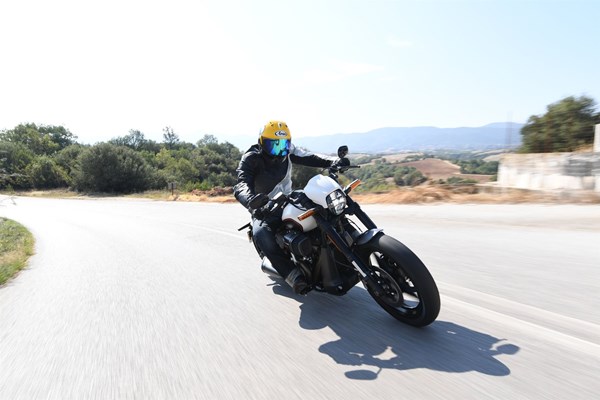 Harley-Davidson FXDR 114 2019 – erster Test!