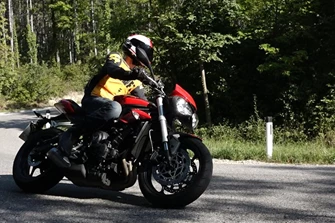 Test: Triumph Street Triple S A2 Test: Triumph Street Triple S A2