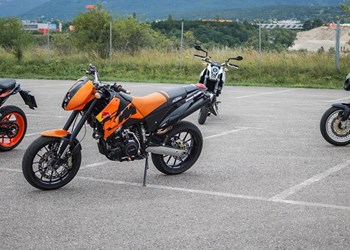 KTM Duke Generationen Vergleich KTM Duke Generationen Vergleich