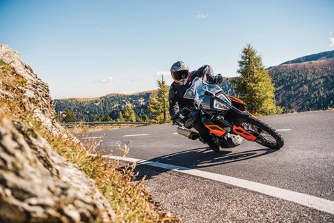 KTM 790 Adventure / 790 Adventure R 2019 KTM 790 Adventure / 790 Adventure R 2019