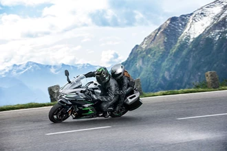 Kawasaki Ninja H2 SX SE+ 2019 Kawasaki Ninja H2 SX SE+ 2019