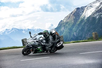 Kawasaki Ninja H2 SX SE+ 2019 Kawasaki Ninja H2 SX SE+ 2019