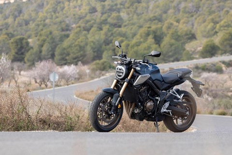 Honda CB650R 2019 Test