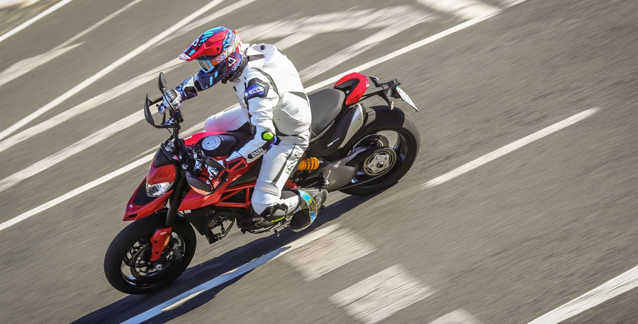 Ducati Hypermotard 950 / SP Test 2019