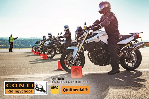Continental verlost Tickets für Motorrad-Intensiv-Training