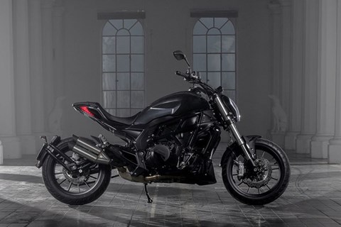 Benelli 502 C 2019