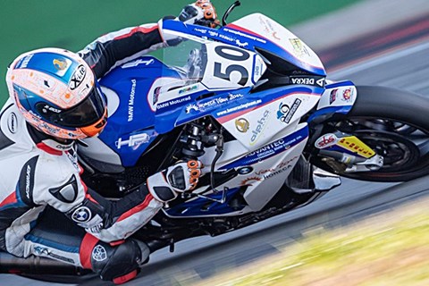 PIRELLI's Nachwuchsförderung: WM-Wildcards für IDM-Champions 2018