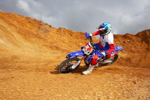 Bridgestone Battlecross E50