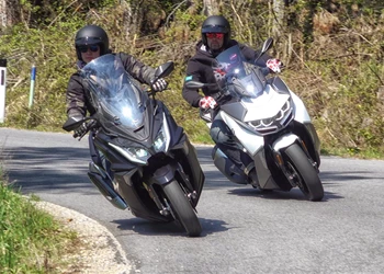 BMW C 400 GT vs. Kymco AK 550i 2019 BMW C 400 GT vs. Kymco AK 550i 2019