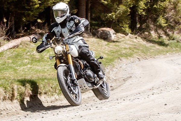 Reiseenduro Vergleichstest 2019 Triumph Scrambler 1200 XE