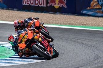 MotoGP News – Pierer schimpft Ducati, Lorenzo raus bei Honda?