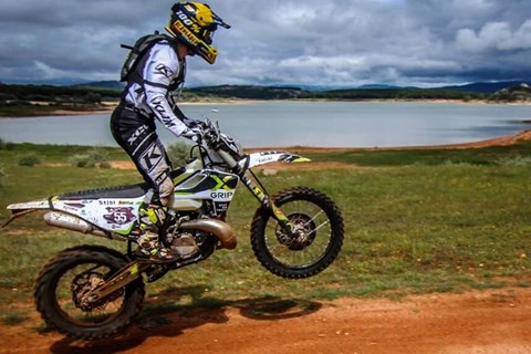 Hard-Enduro-Spezialist Lars Enöckl muss Zwangspause einlegen