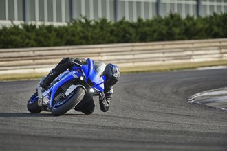 Yamaha R1 und R1M Preis in der Schweiz